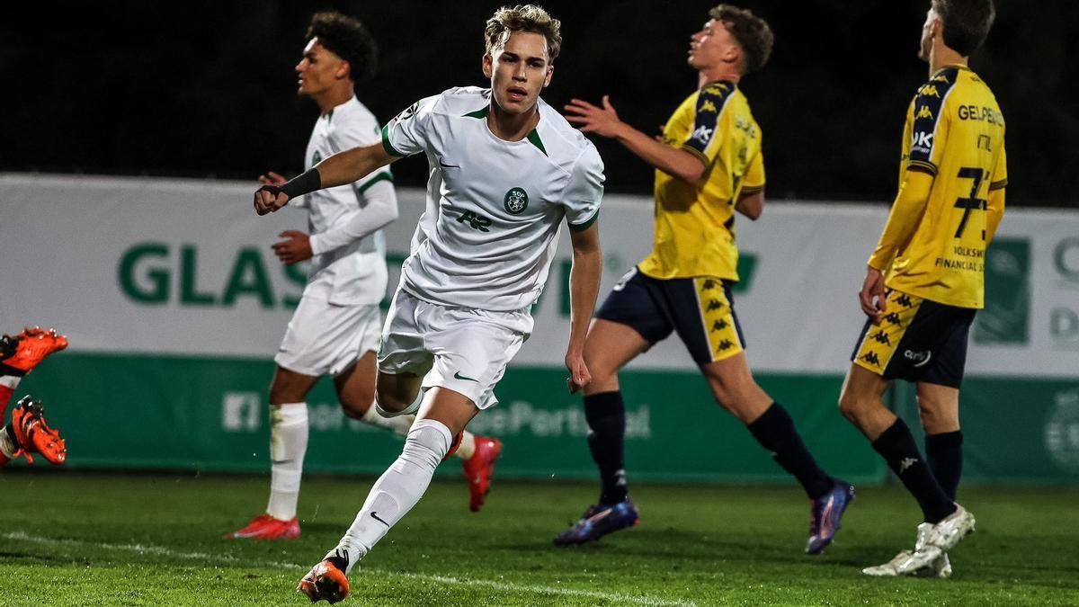 Adam Arbelo, con el Sporting de Portugal.
