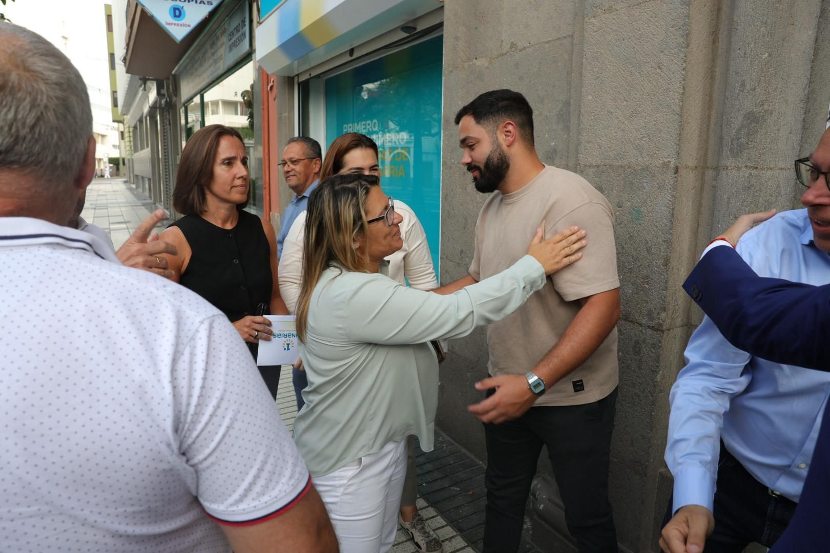 Inauguración de la sede de Primero Canarias