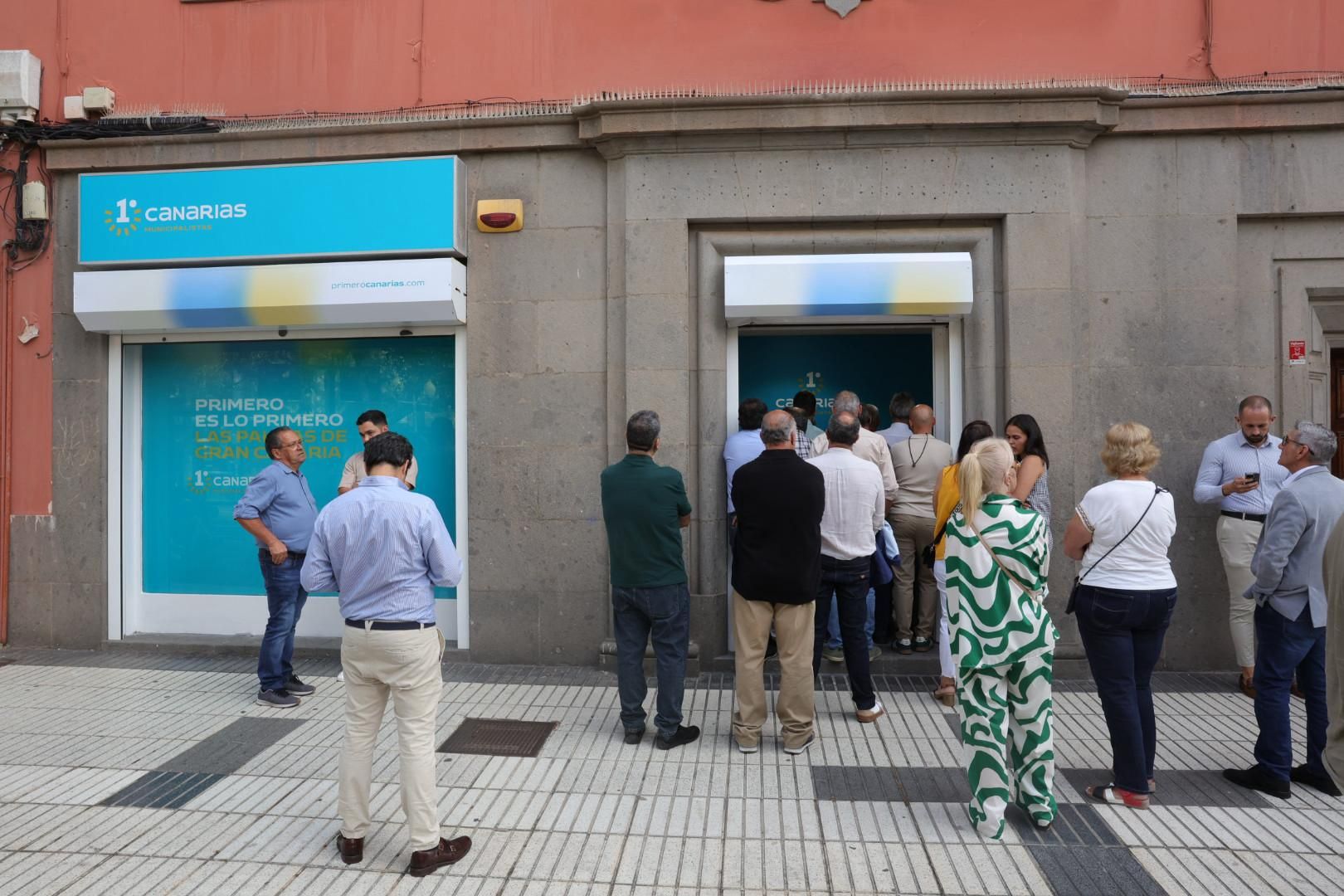 Inauguración de la sede de Primero Canarias