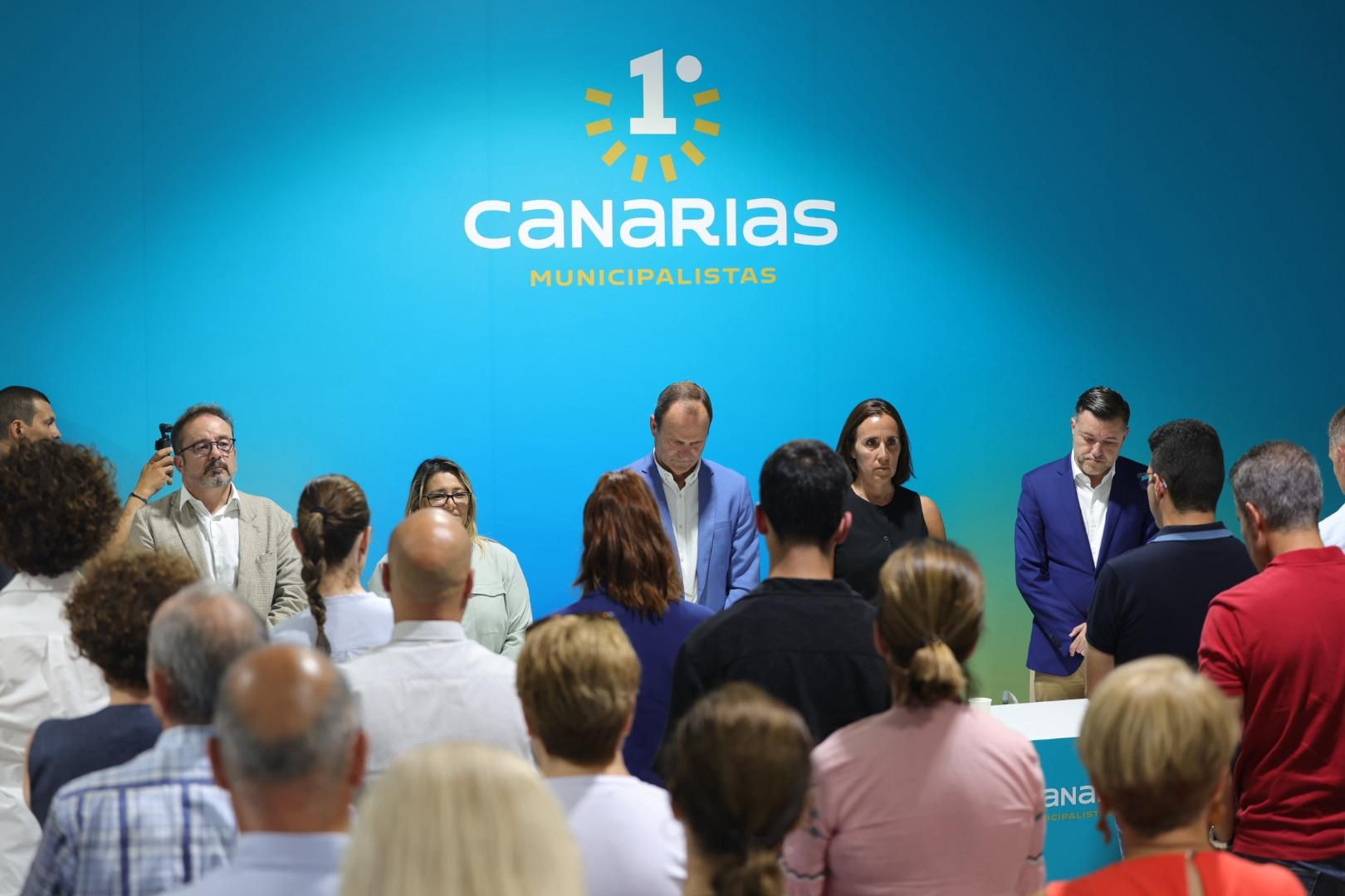 Inauguración de la sede de Primero Canarias