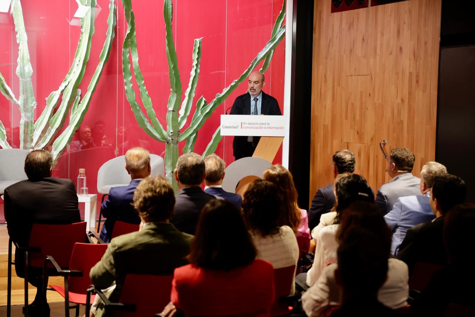 El futuro del empleo y la FP se debate en CANARIAS7