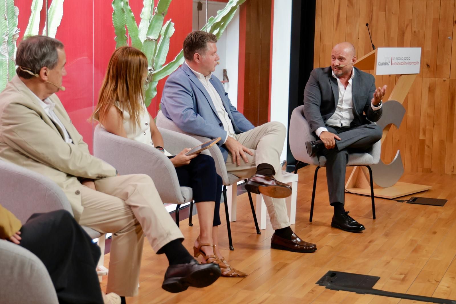 El futuro del empleo y la FP se debate en CANARIAS7