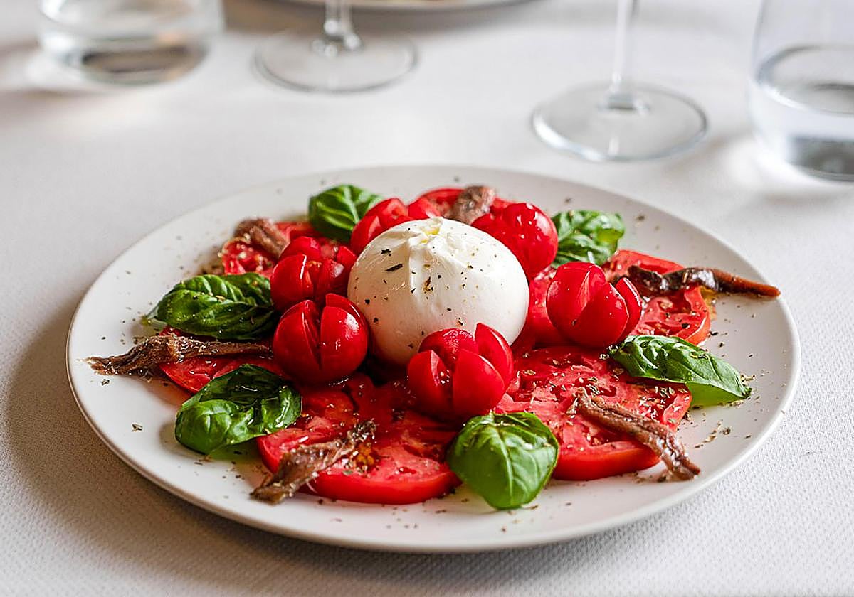 Ensalada de burrata