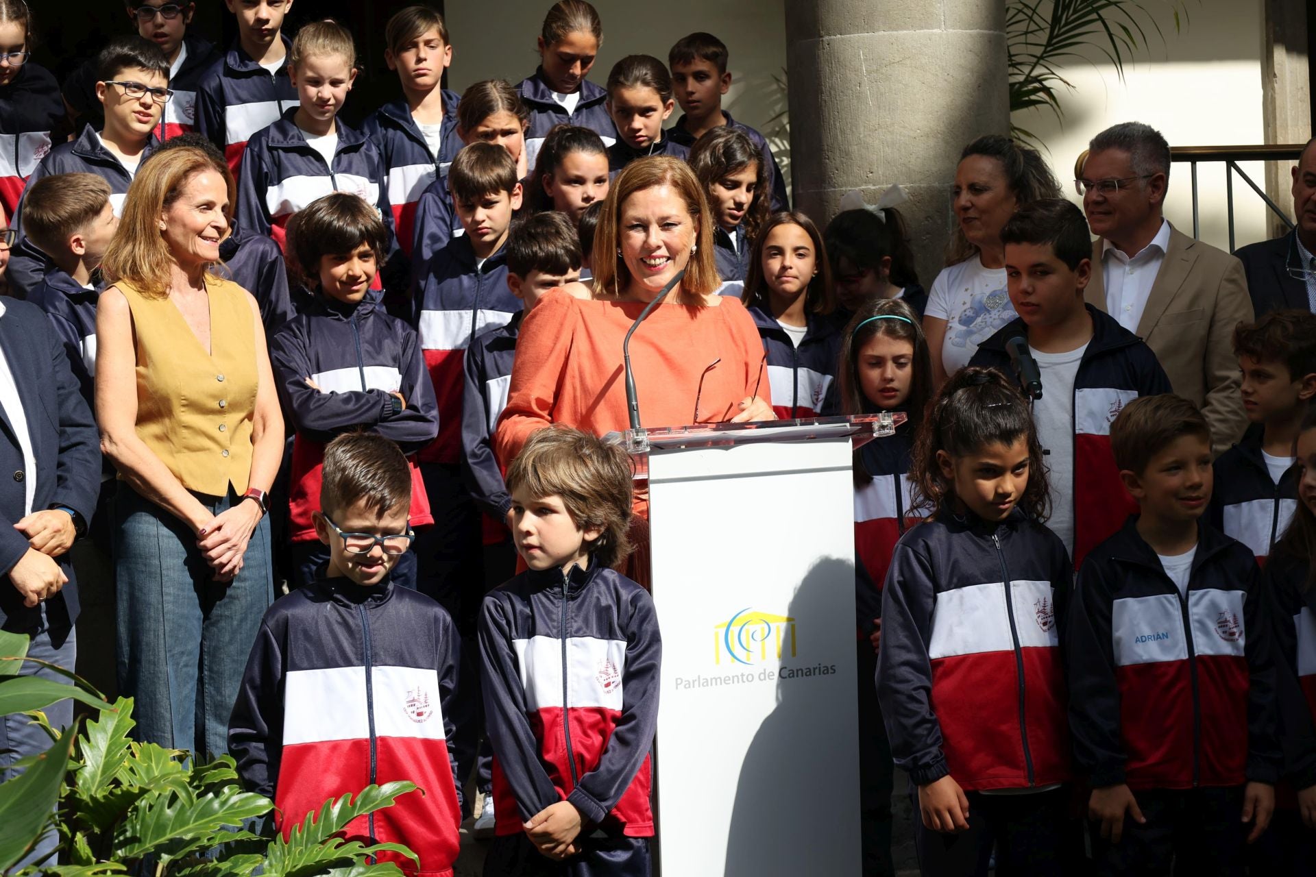 Imagen principal - Astrid Pérez: «Sólo con un compromiso colectivo podremos erradicar el acoso escolar«