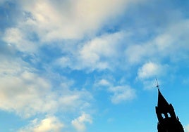 El tiempo en Canarias: calima en las islas orientales mientras Lanzarote y Fuerteventura se preparan para posibles tormentas