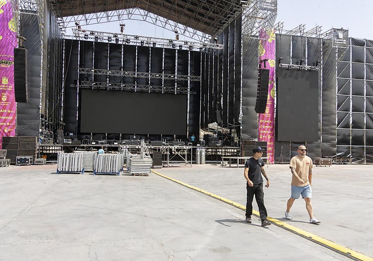 Preparativos para la cita de este fin de semana de la música urbana.