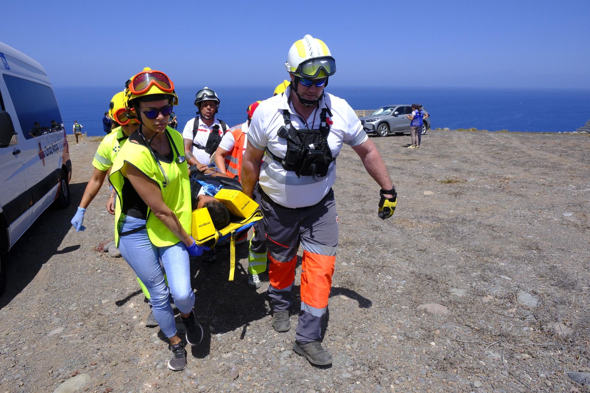 Mogán vive el simulacro de dos accidentes aéreos