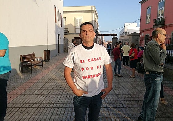 Joaquín Guedes, uno de los pregoneros, cuando se presentó la última propuesta a Red Eléctrica.