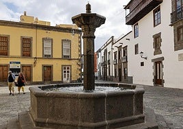 Un paseo por la ciudad fundacional y emergente