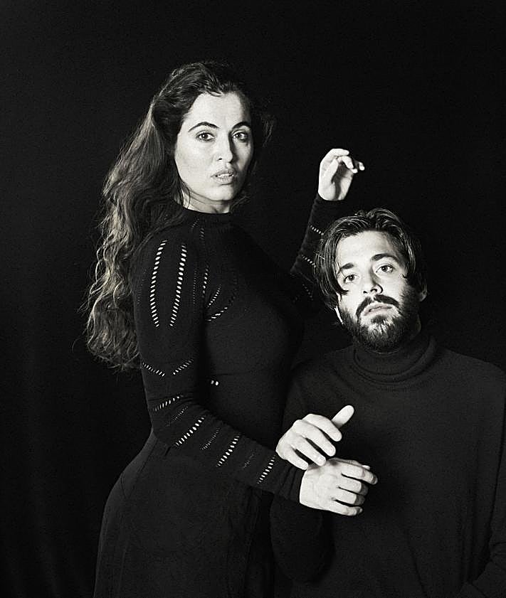 Imagen secundaria 2 - Imágenes promocionales de Sílvia Pérez Cruz y Salvador Sobral.