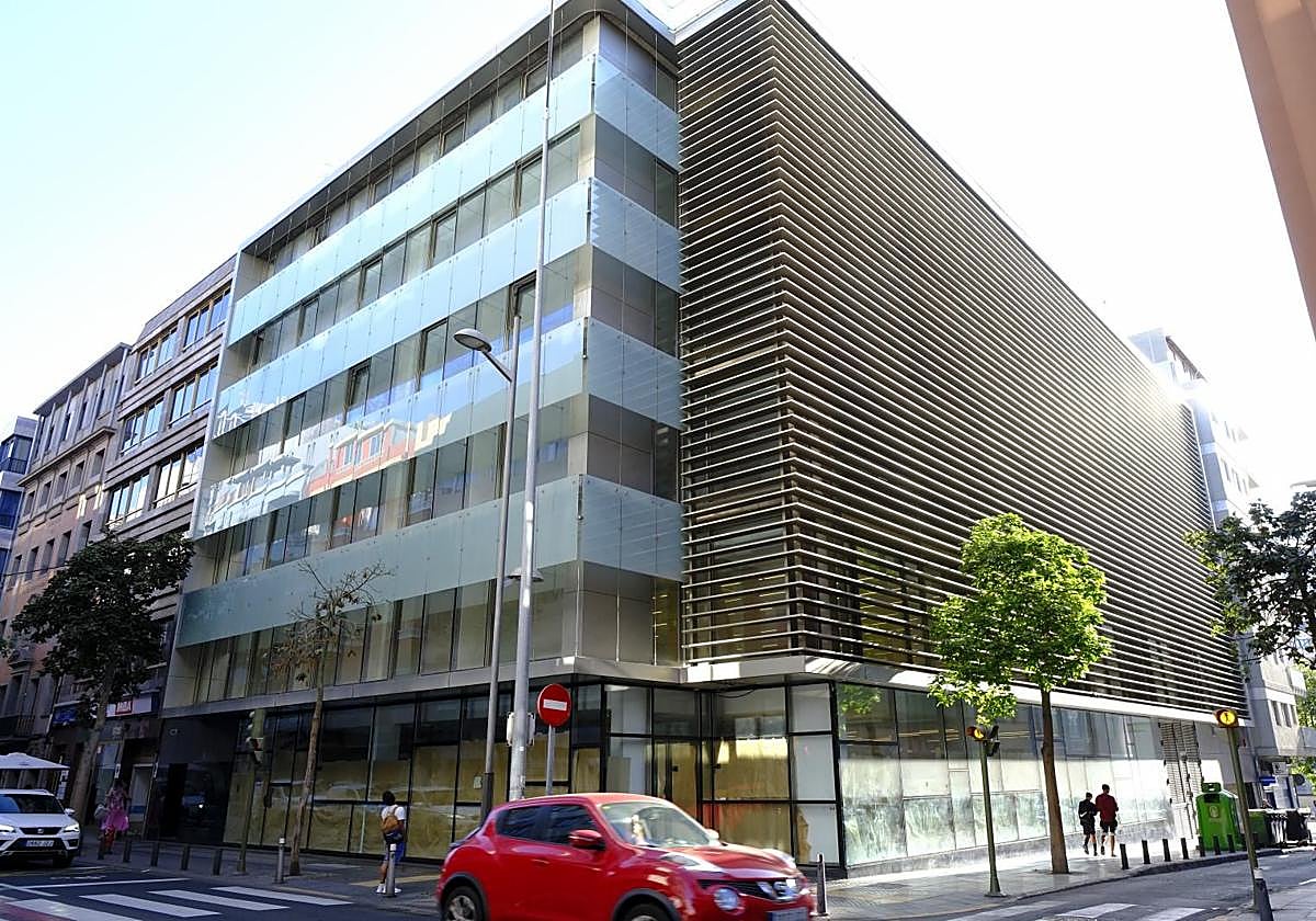 Caso Koldo: el juez imputa al empresario de la obra fallida del antiguo cine Royal