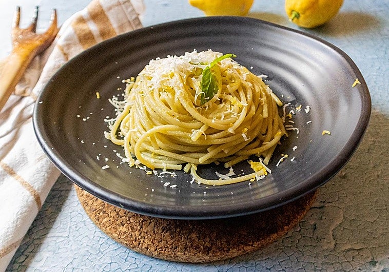 Espaguetis con limón para el verano