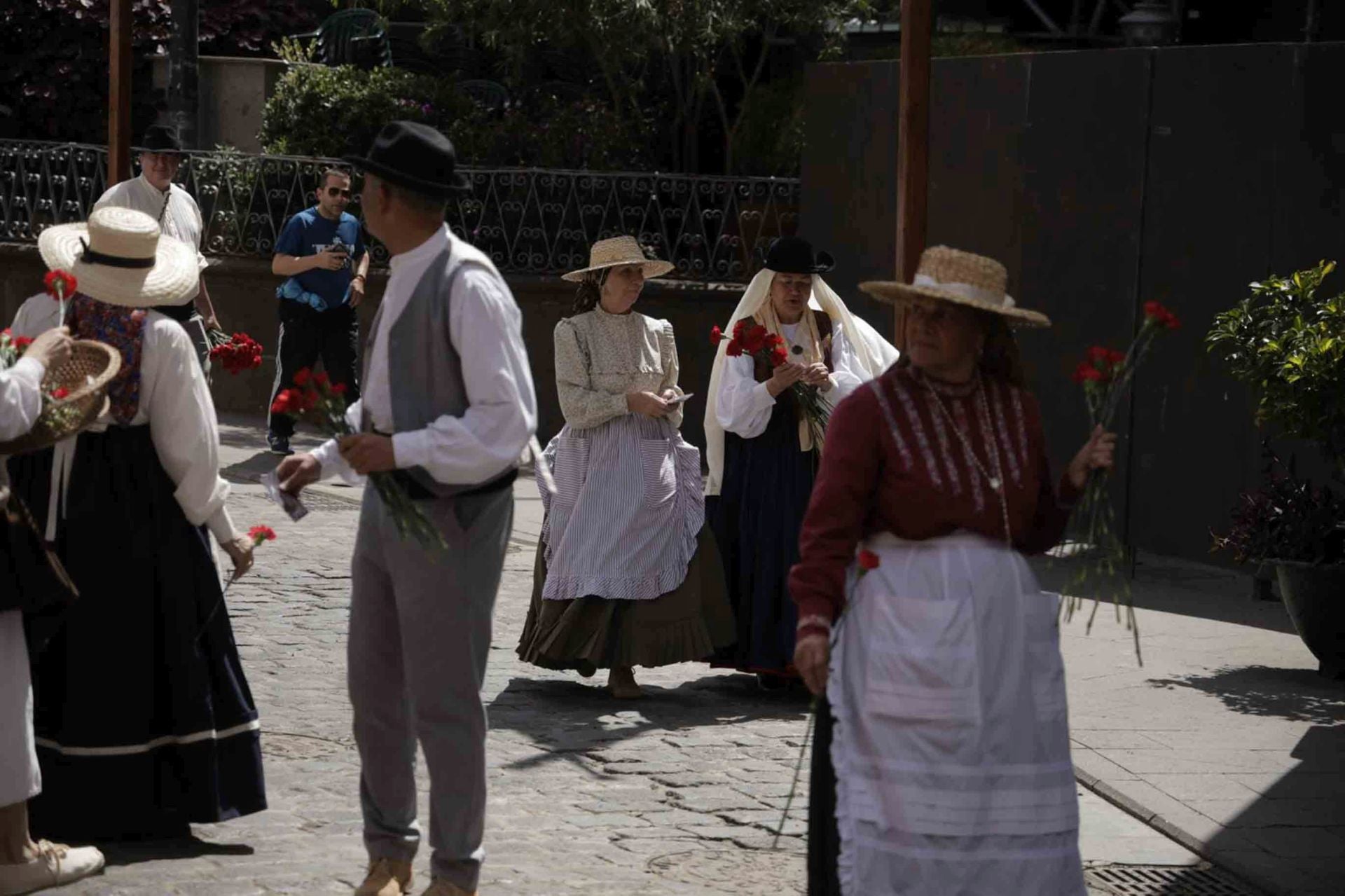 Imágenes de la Procesión de San Juan y de la Virgen del Rosario en Arucas