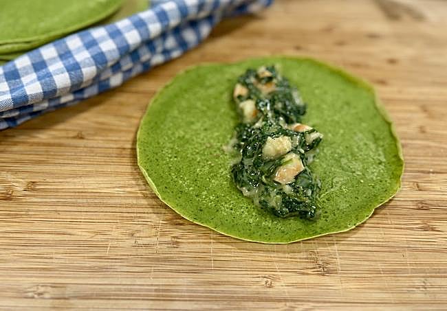 Iremos rellenando las crepes