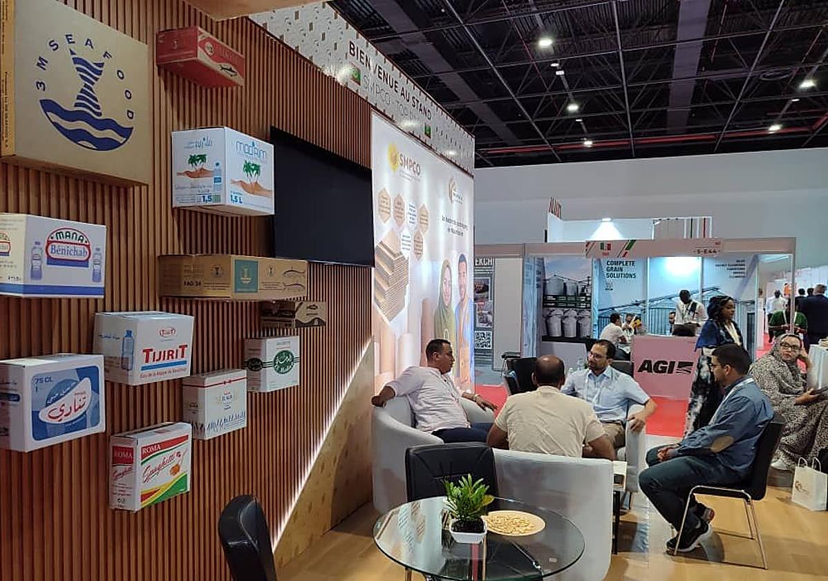 Imagen principal - Diferentes imágenes de la primera feria del sector del África Occidentel, Senefood & Senepack.