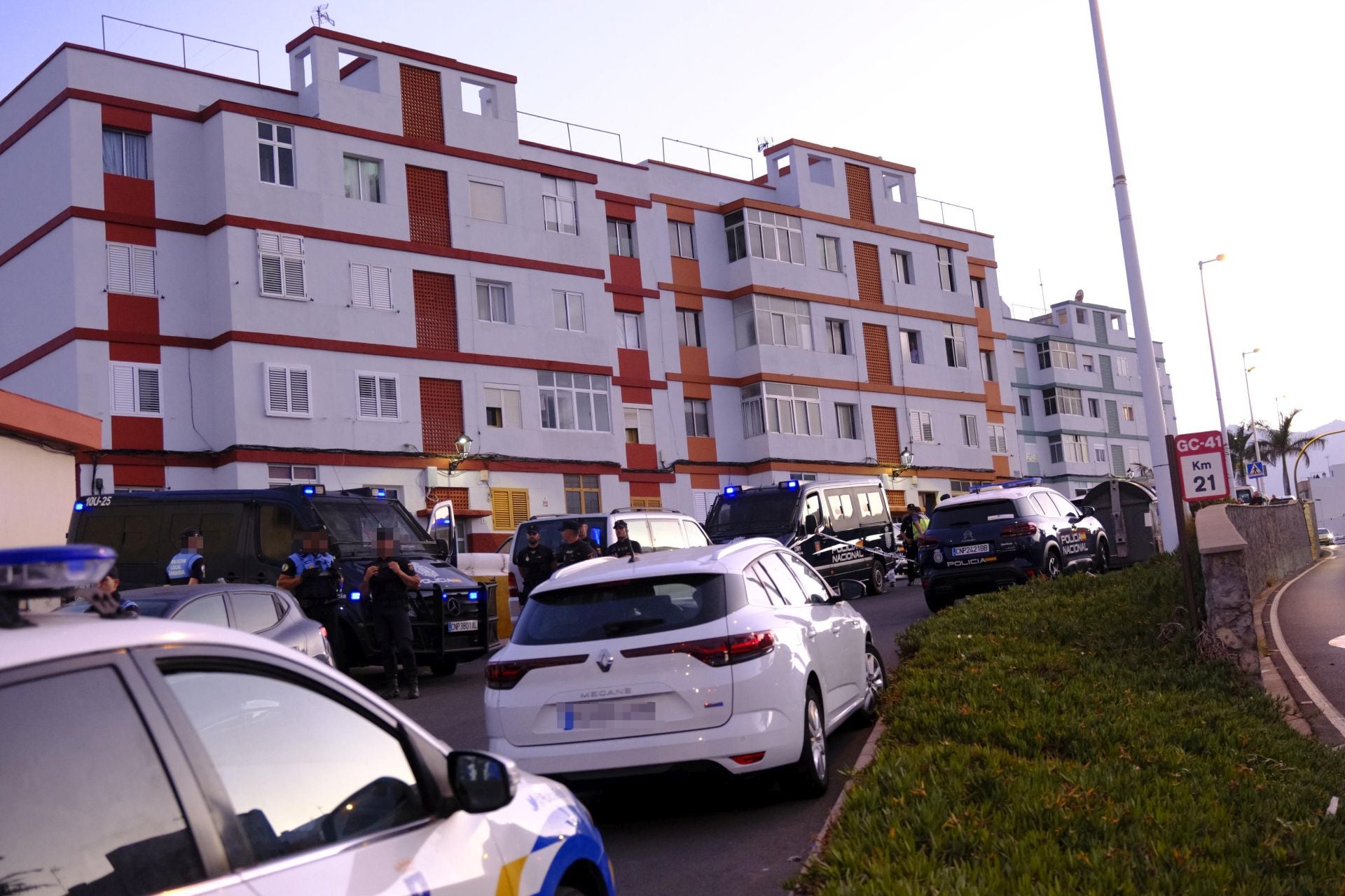 Crimen en Telde: asesina a un hombre en plena calle y se da a la fuga