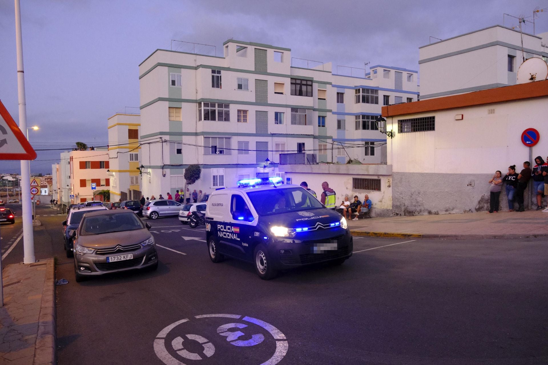 Crimen en Telde: asesina a un hombre en plena calle y se da a la fuga