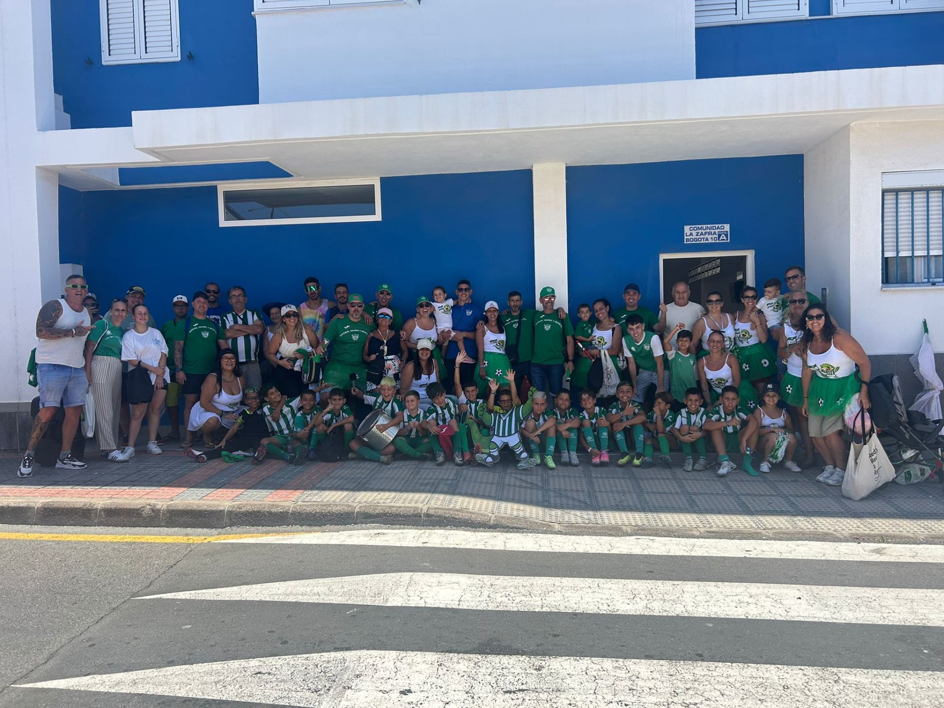 Imagen principal - Distintos momentos de la Maspalomas Cup 2025.