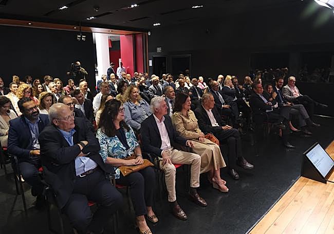 El público asistente al foro celebrado en CANARIAS7.