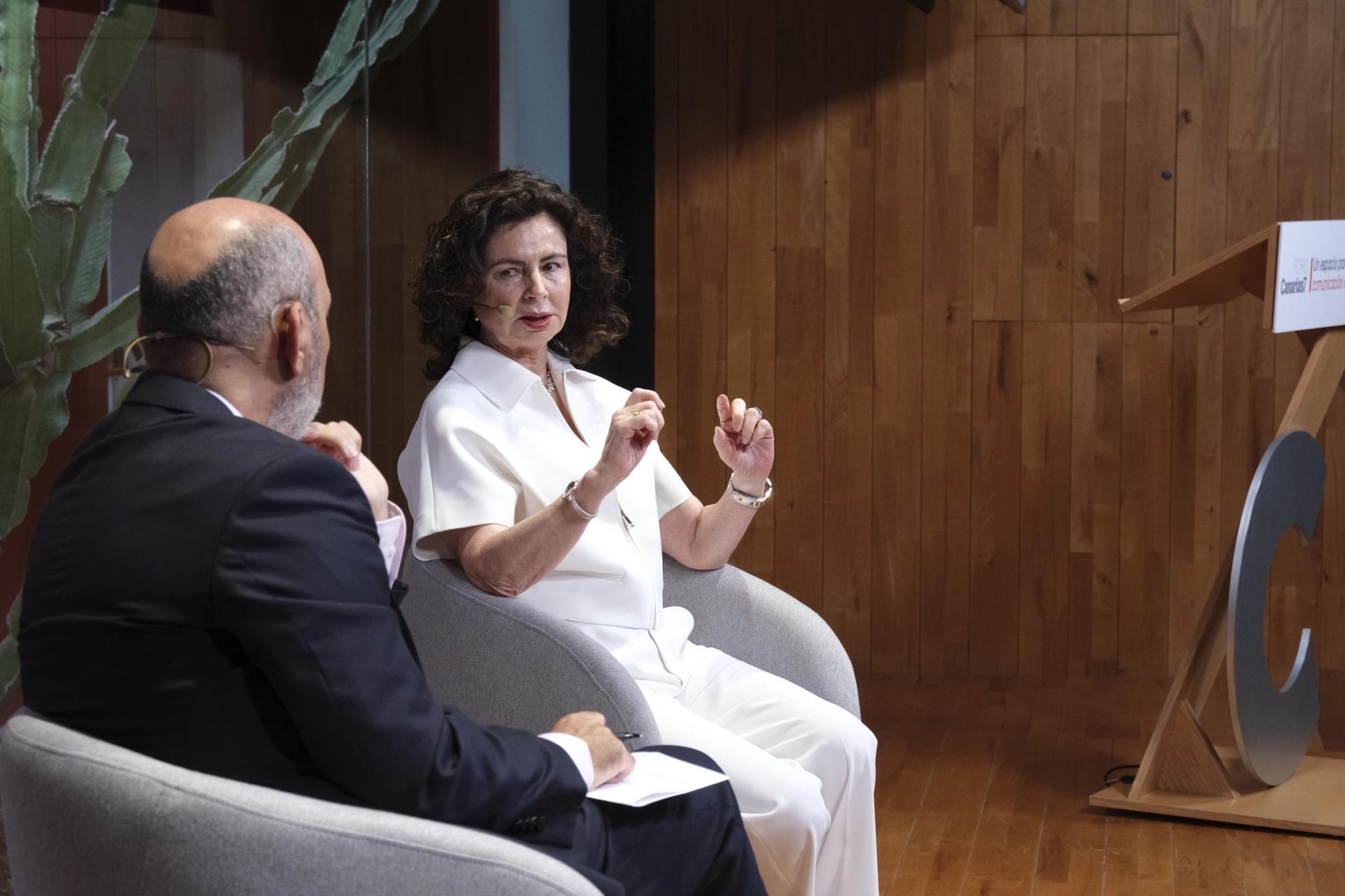 FORO CANARIAS7: Conversaciones con Matilde Asián, en imágenes