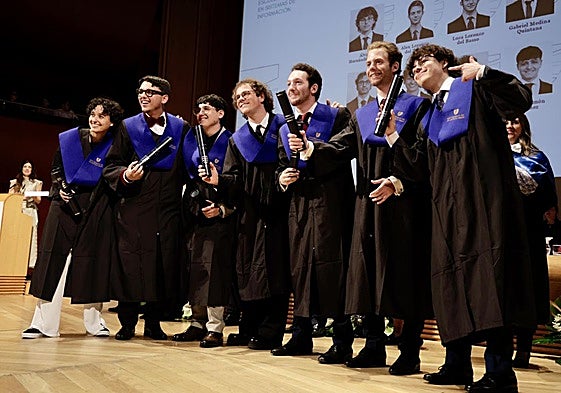 Acto de Graduación 2025 de la Universidad del Atlántico Medio - UNAM