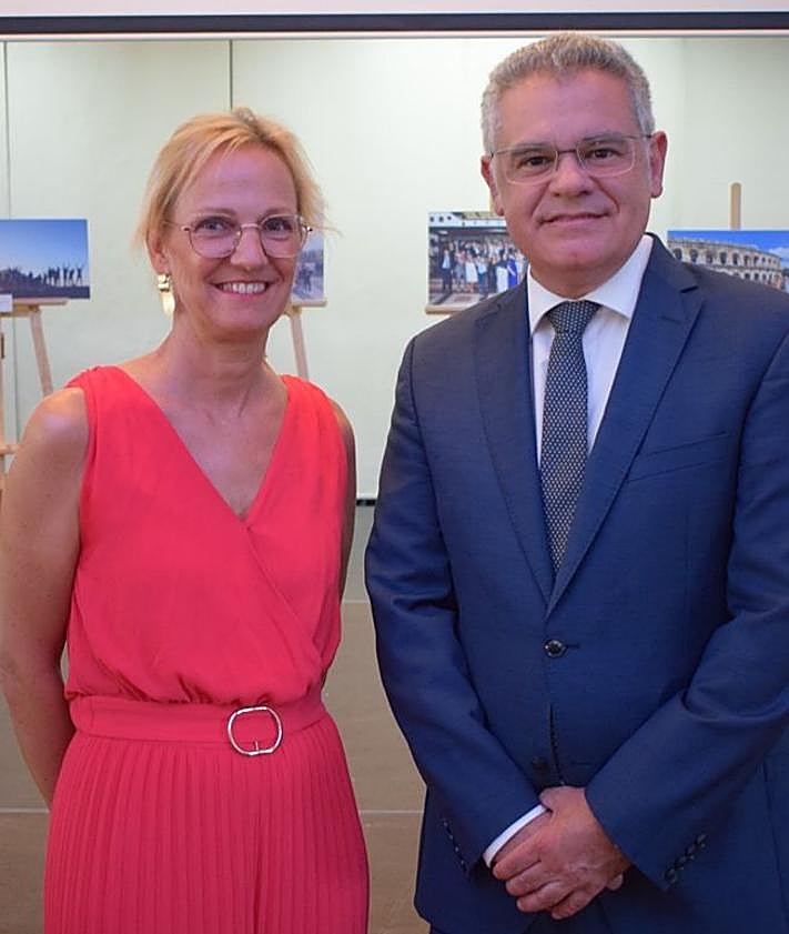 Imagen secundaria 2 - El Liceo Francés Internacional de Tenerife celebra su 25.º aniversario con una mirada trilingüe al futuro