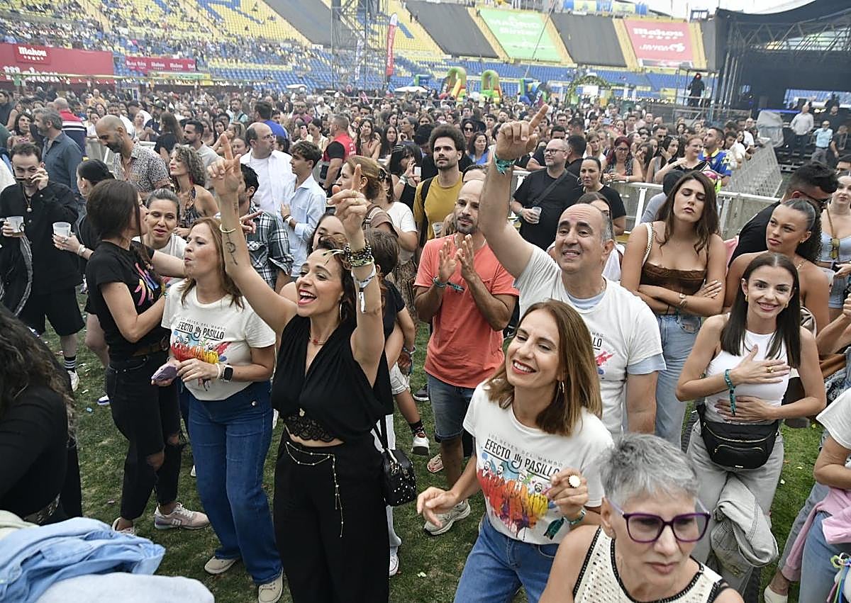Imagen secundaria 1 - Distintos momentos de la jornada de este jueves.