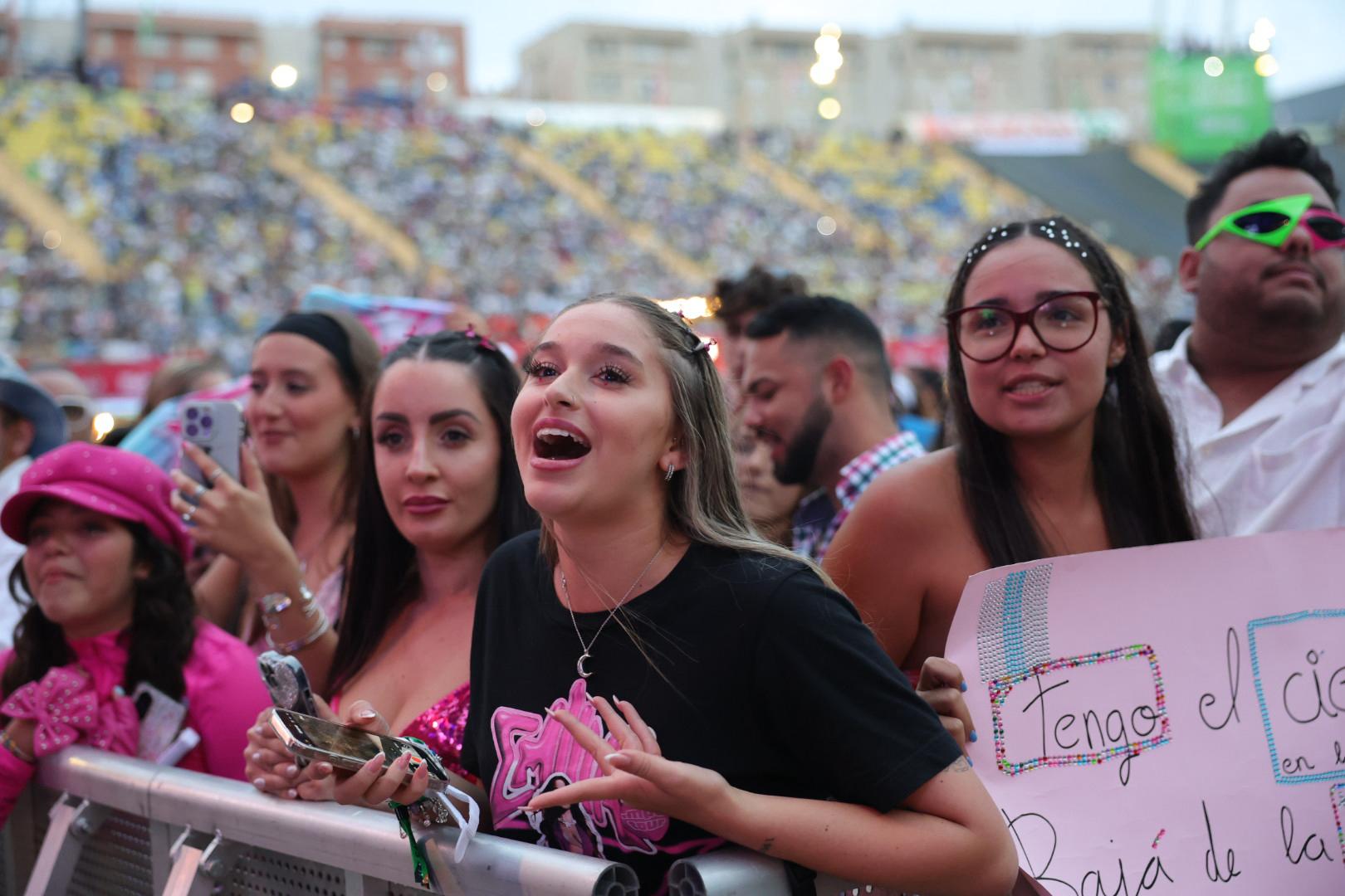 El Granca Live Fest vibra en su cierre con Emilia Mernes y Enrique Iglesias