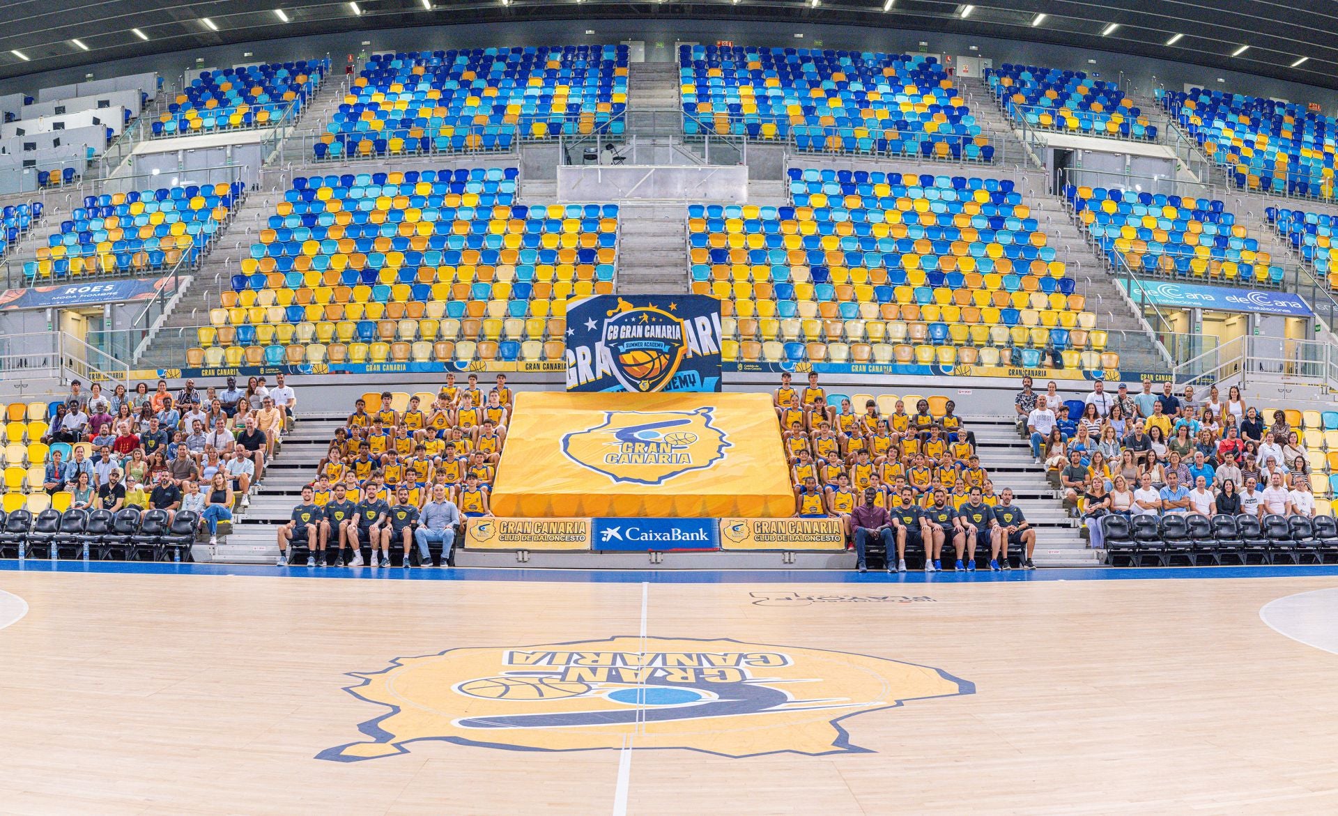 Clausura de altura de la segunda CBGC Summer Academy del Granca en el Arena