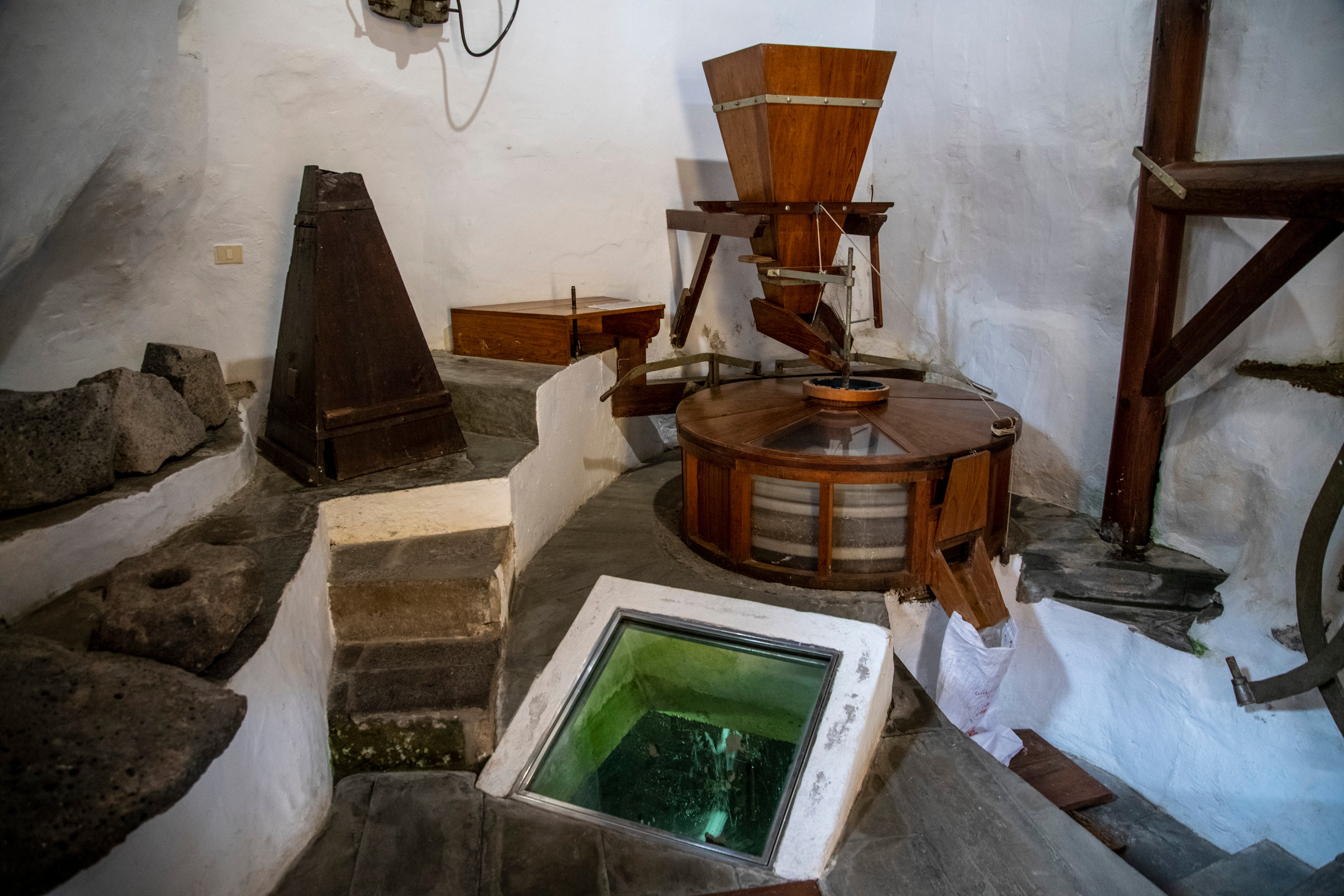 Molino de agua de Firgas declarado Bien de Interés Cultural, conocido como el molino del Conde del siglo XVI.