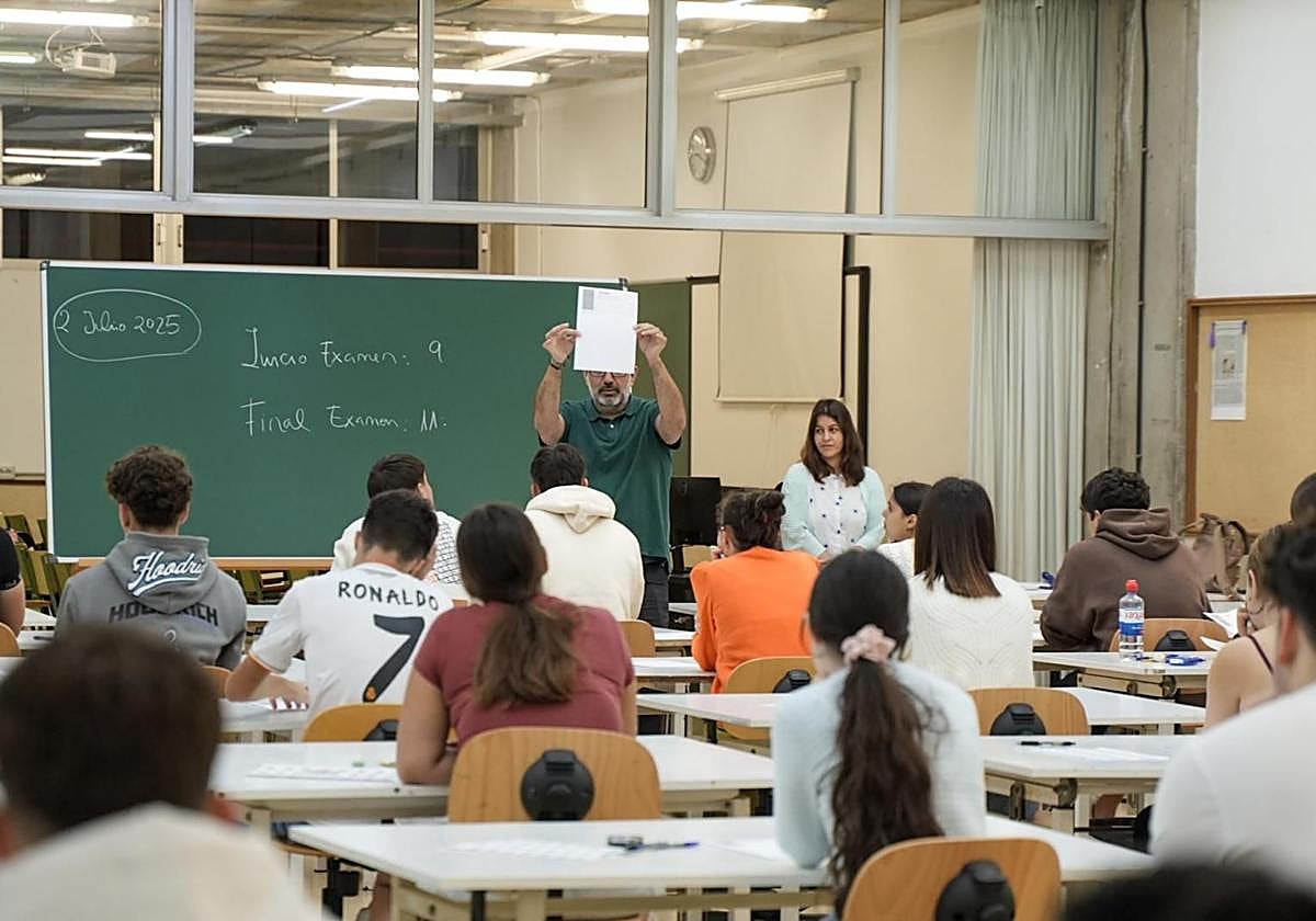 Celebración de la PAU en convocatoria extraordinaria en la ULPGC.