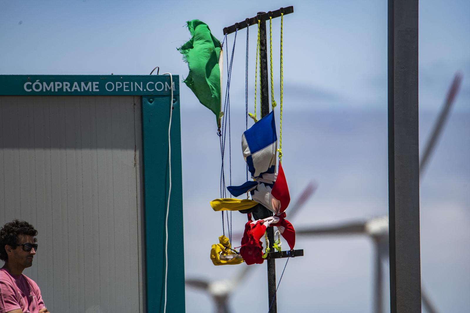 Calor, emoción y olas en la gran cita del windsurf de Pozo Izquierdo