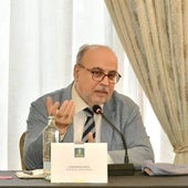 Antonio Morales y Enric Juliana, en el Gabinete Literario.