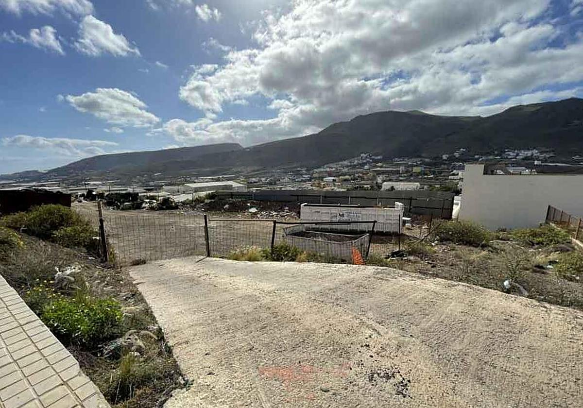 Solar donde se prevé instalar el almacén transitorio de residuos.