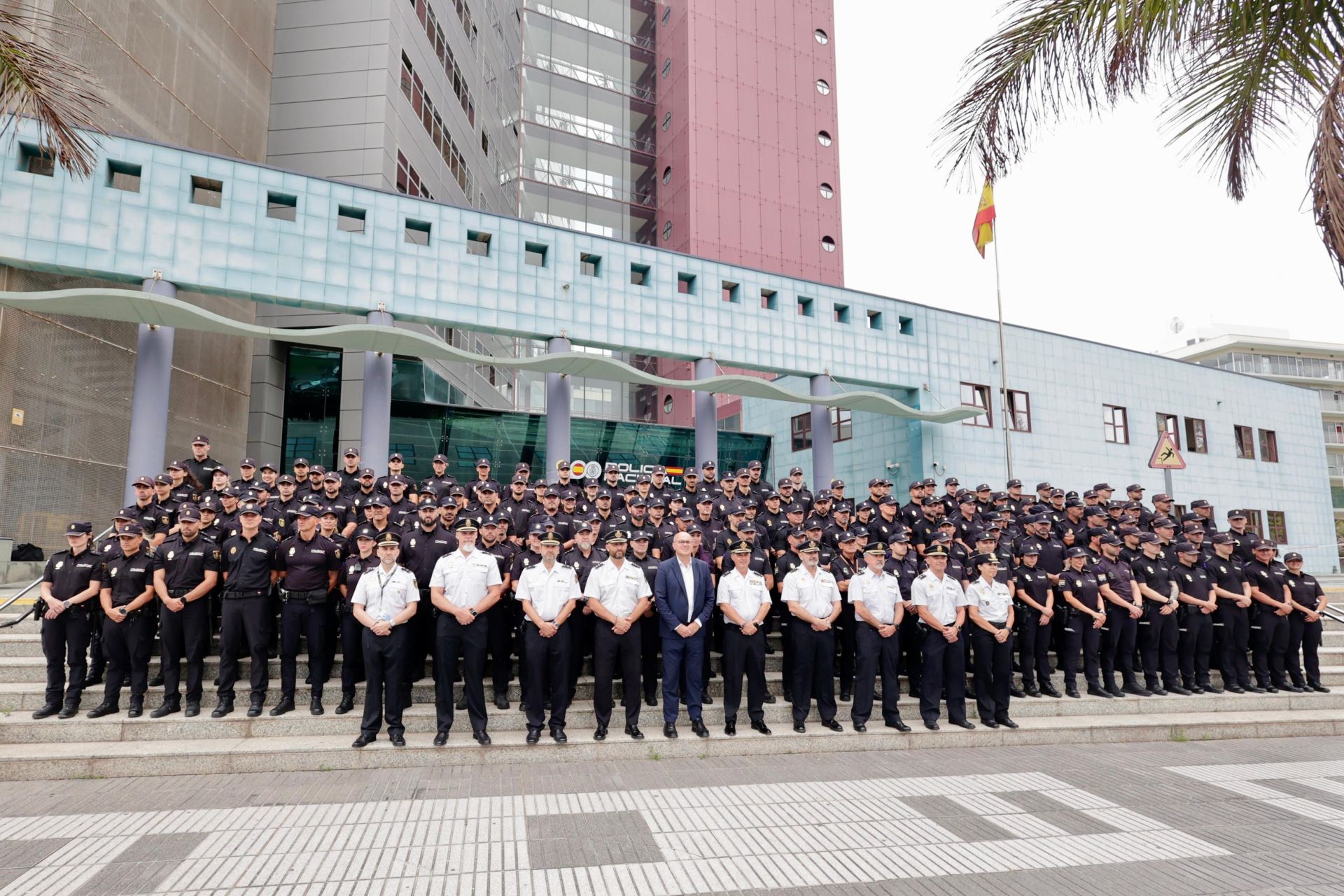 201 agentes de la Policía Nacional en prácticas para reforzar la seguridad en verano en Canarias