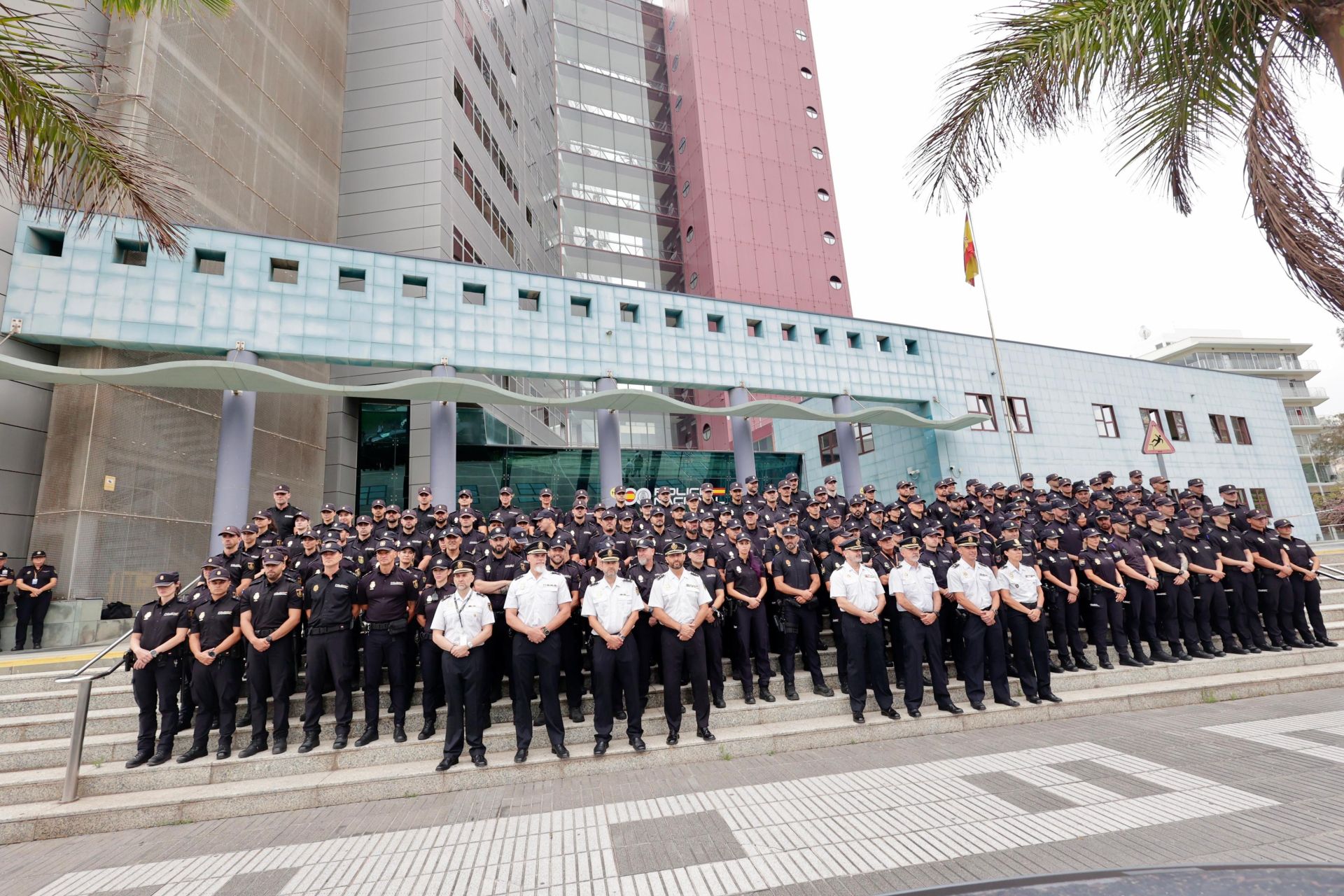 201 agentes de la Policía Nacional en prácticas para reforzar la seguridad en verano en Canarias