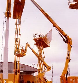 Imagen de archivo de maquinarias de la empresa.