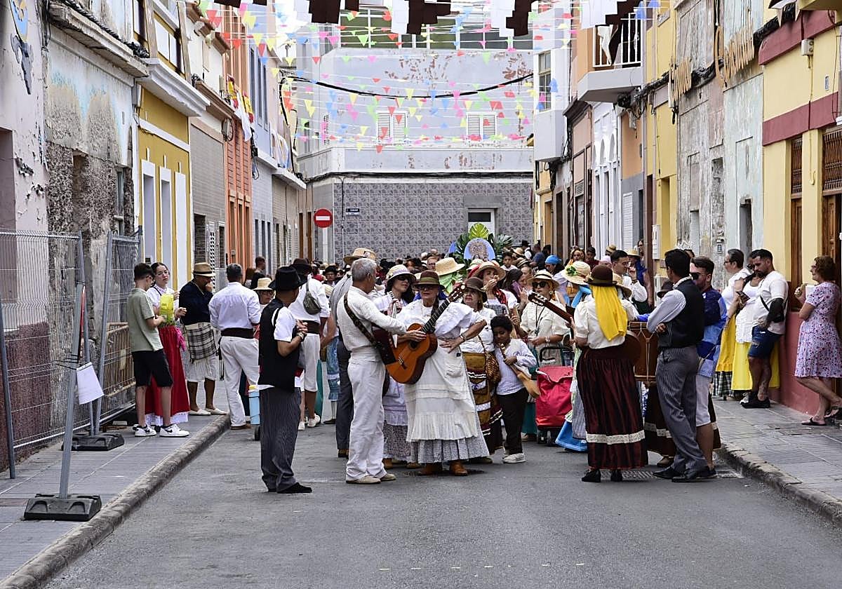 La romería de la Virgen del Carmen en La Isleta, en imágenes