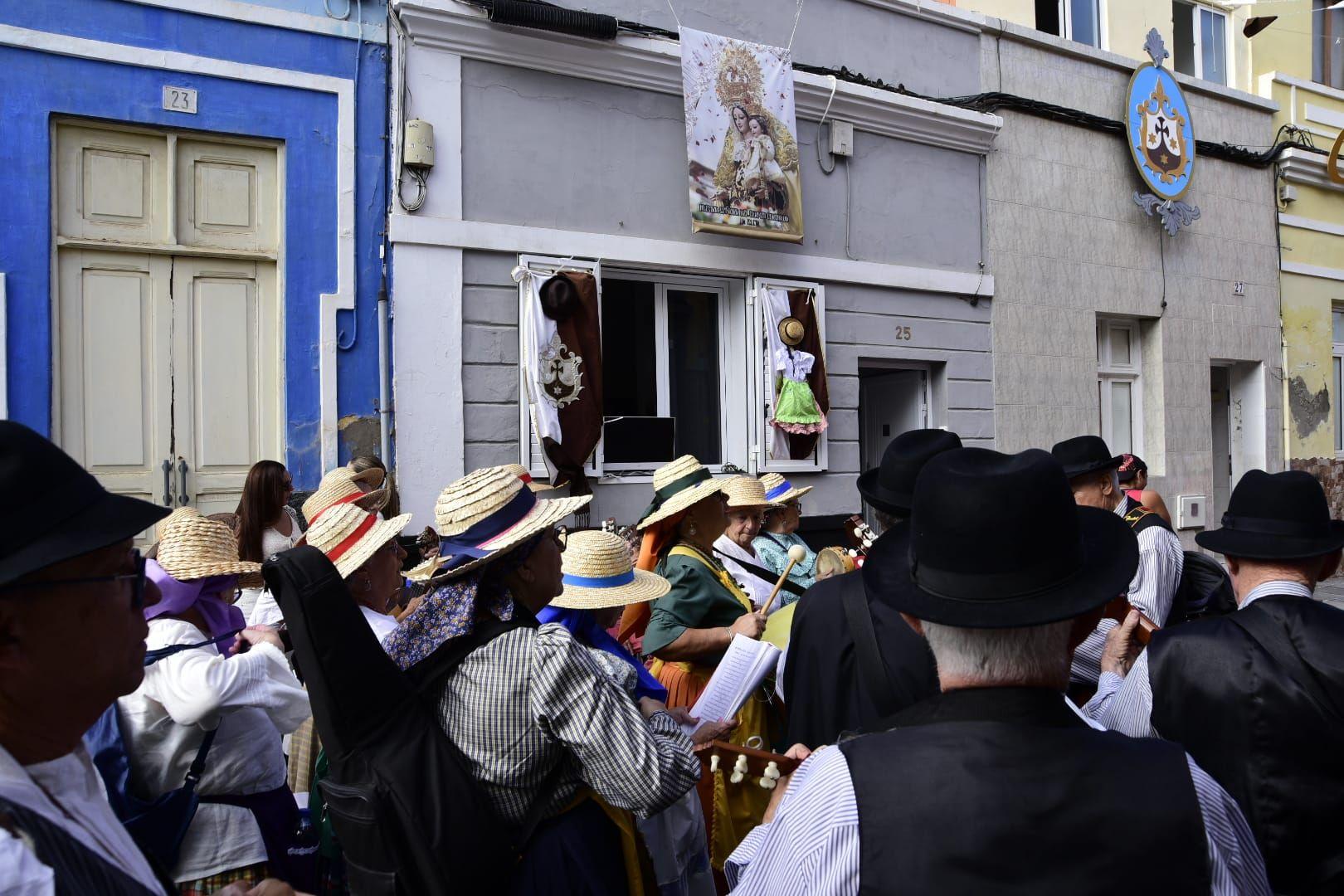 La romería de la Virgen del Carmen en La Isleta, en imágenes