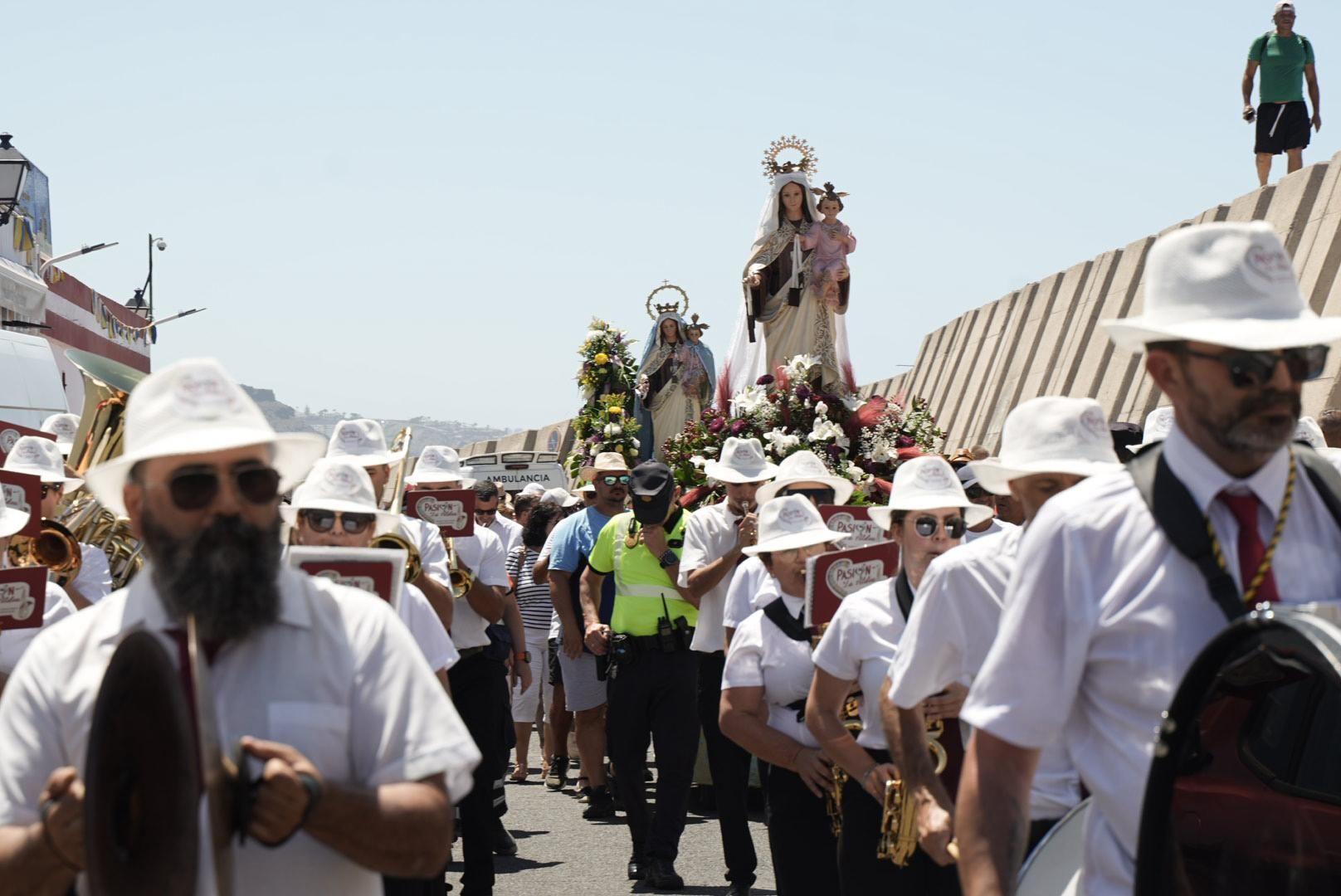 Encuentro de las dos Carmen
