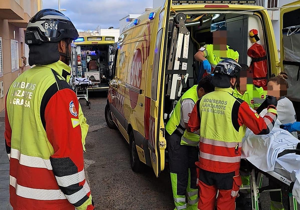 El menor fue atendido por dos equipos del Servicio de Urgencias Canario (SUC).