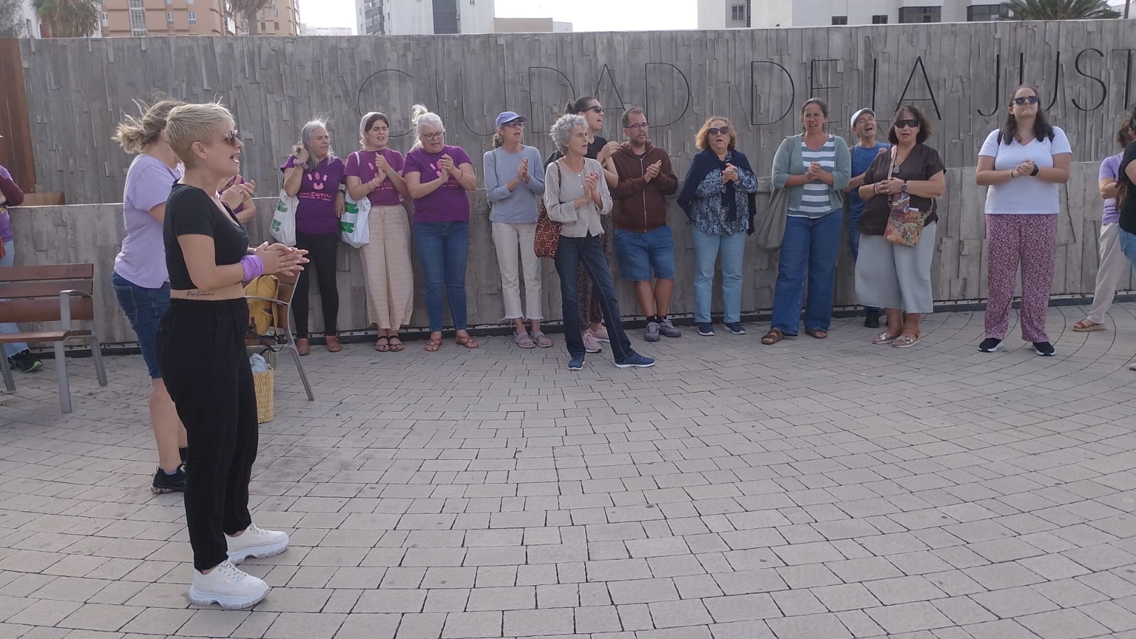 Piden en la calle que se impida que el hijo de Juana Rivas sea entregado al padre: «Escuchen a Daniel»