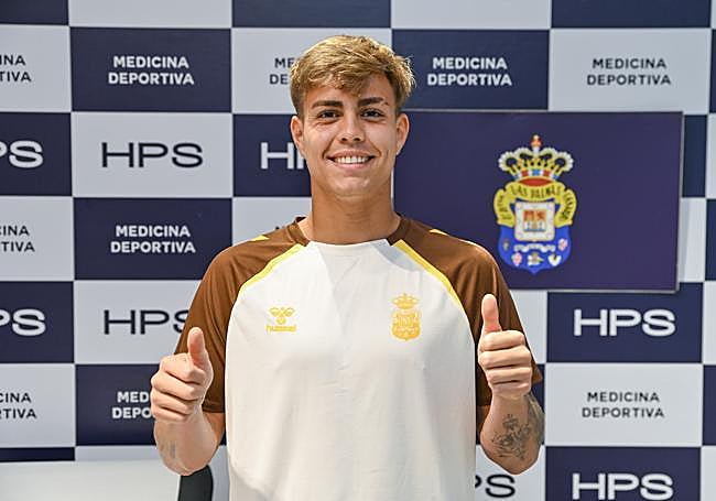 Reconocimiento médico de Jeremía Recoba.