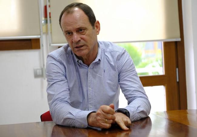 Óscar Hernández, alcalde de Agüimes y presidente de la comisión gestora de Primero Canarias