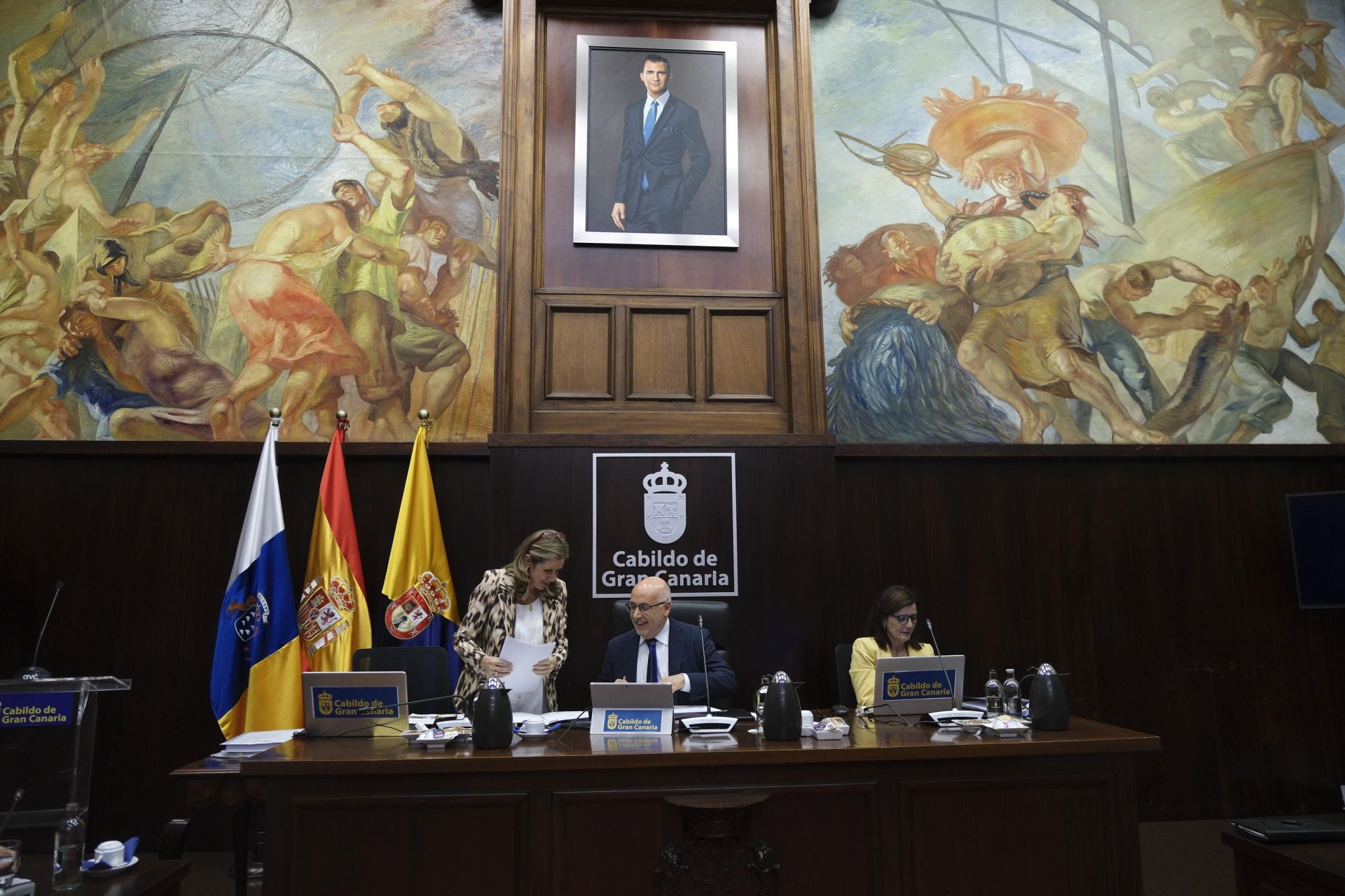 Así fue el pleno del Cabildo de Gran Canaria