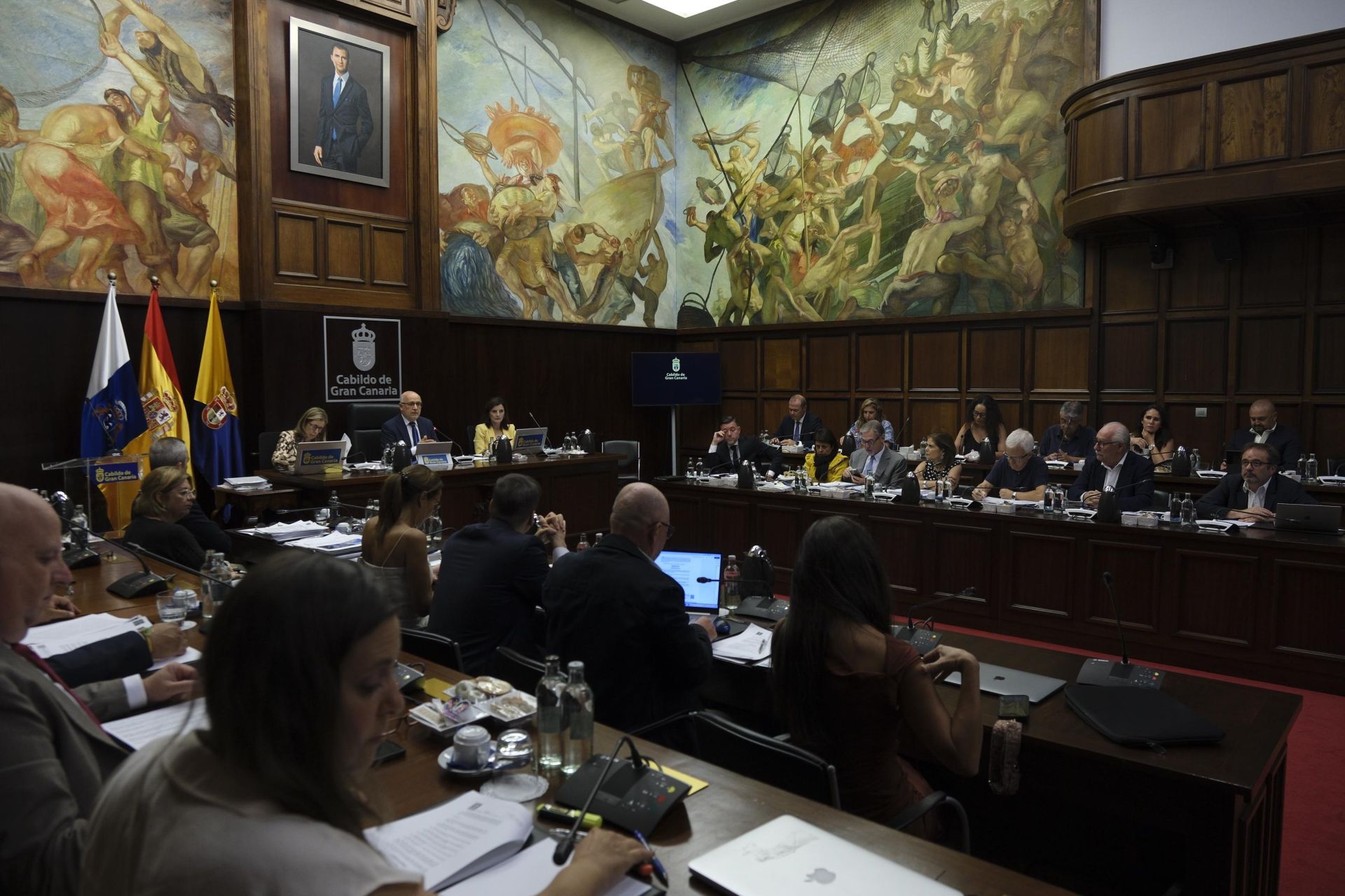 Así fue el pleno del Cabildo de Gran Canaria