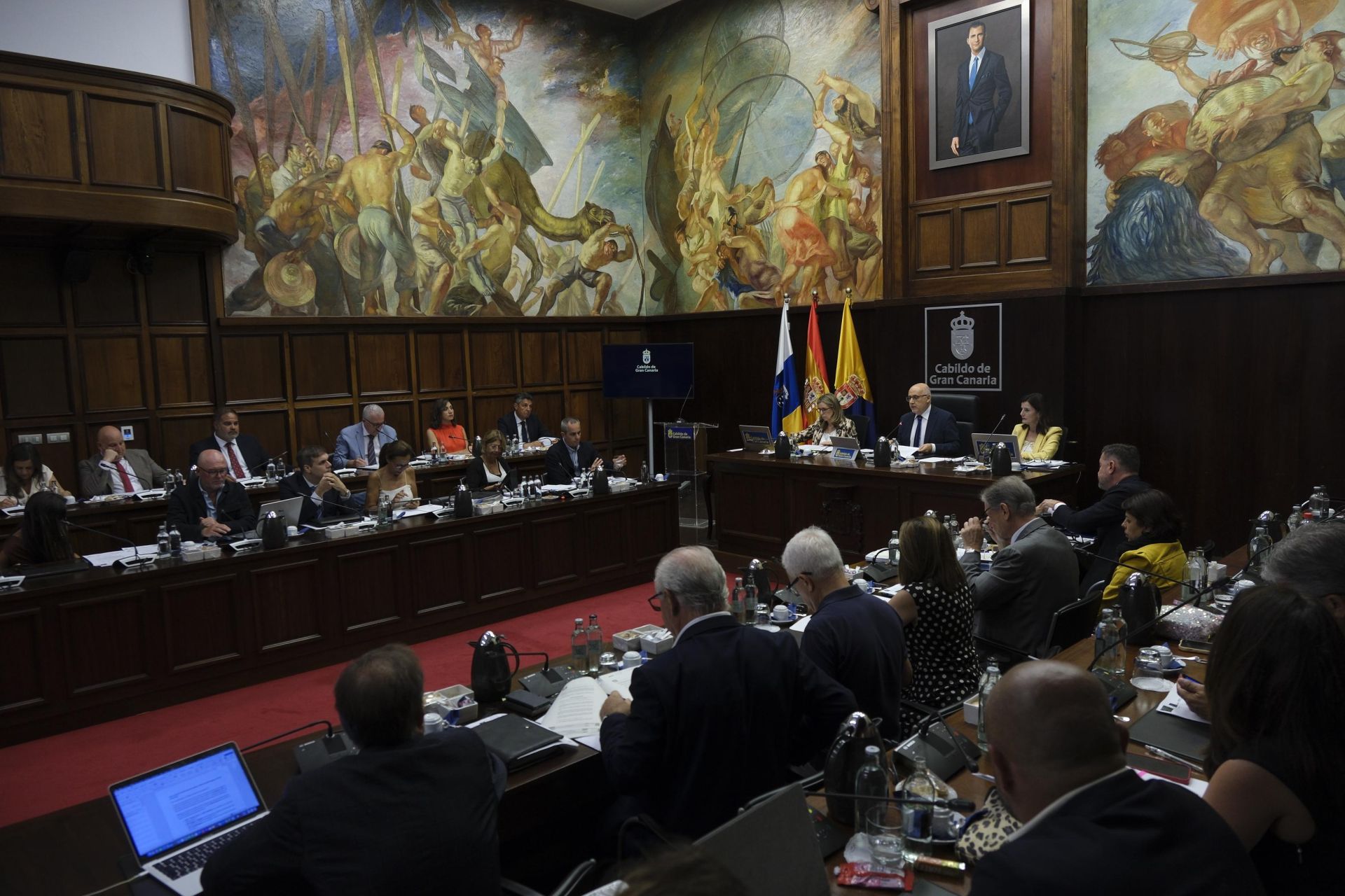 Así fue el pleno del Cabildo de Gran Canaria