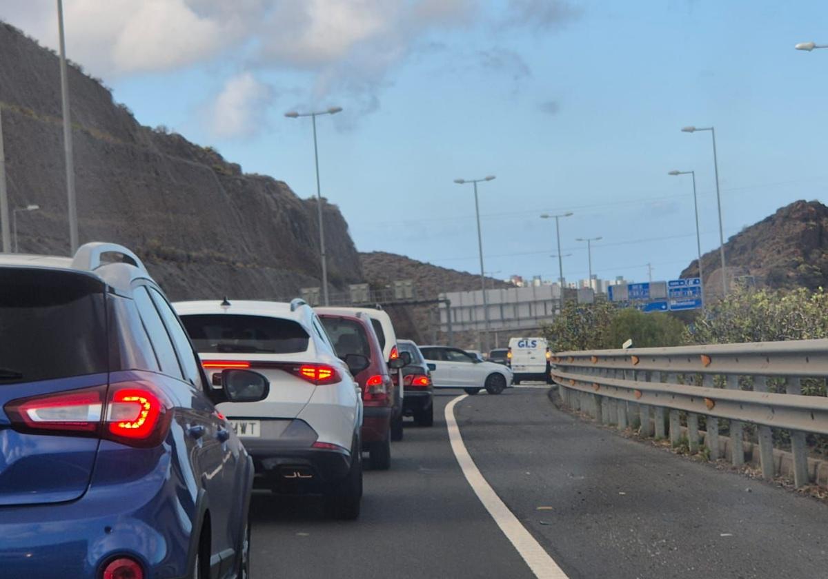 Accidente múltiple en la GC-3.
