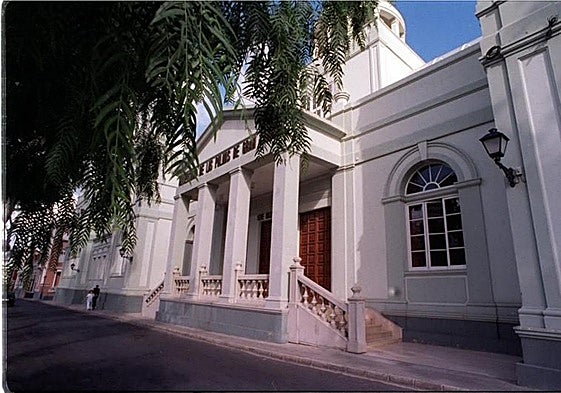 Imagen de archivo de la fachada del Rectorado de la ULPGC.