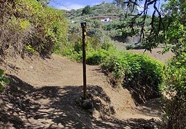 Tras los trabajos de mantenimiento y señalización, el sendero de Fontanales a Santa Cristina se ha convertido en 12 kilómetros de ensueño.